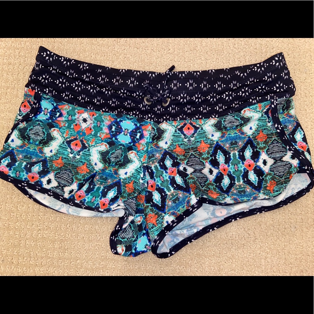 Athleta Swim/Athletic Shorts